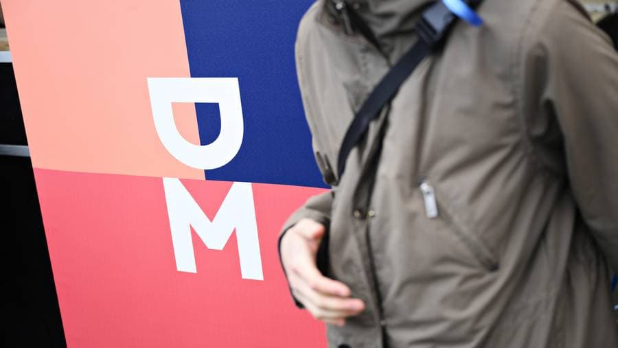 DM Fagforening: Lønfest til ledelsen, fyringsrunde til ansatte