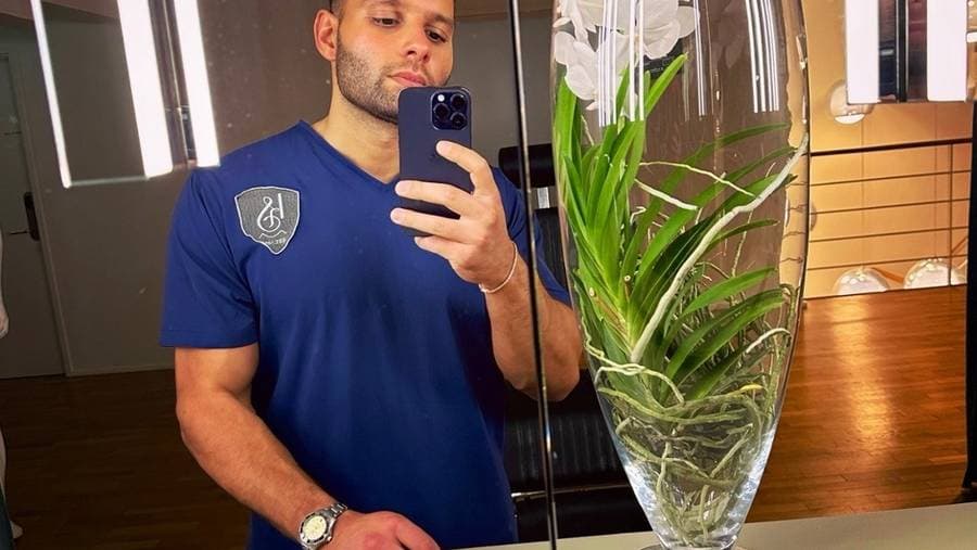 Luksushotel fyrer leder efter giftigt arbejdsmiljø